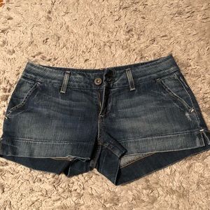 AE woman’s denim shorts